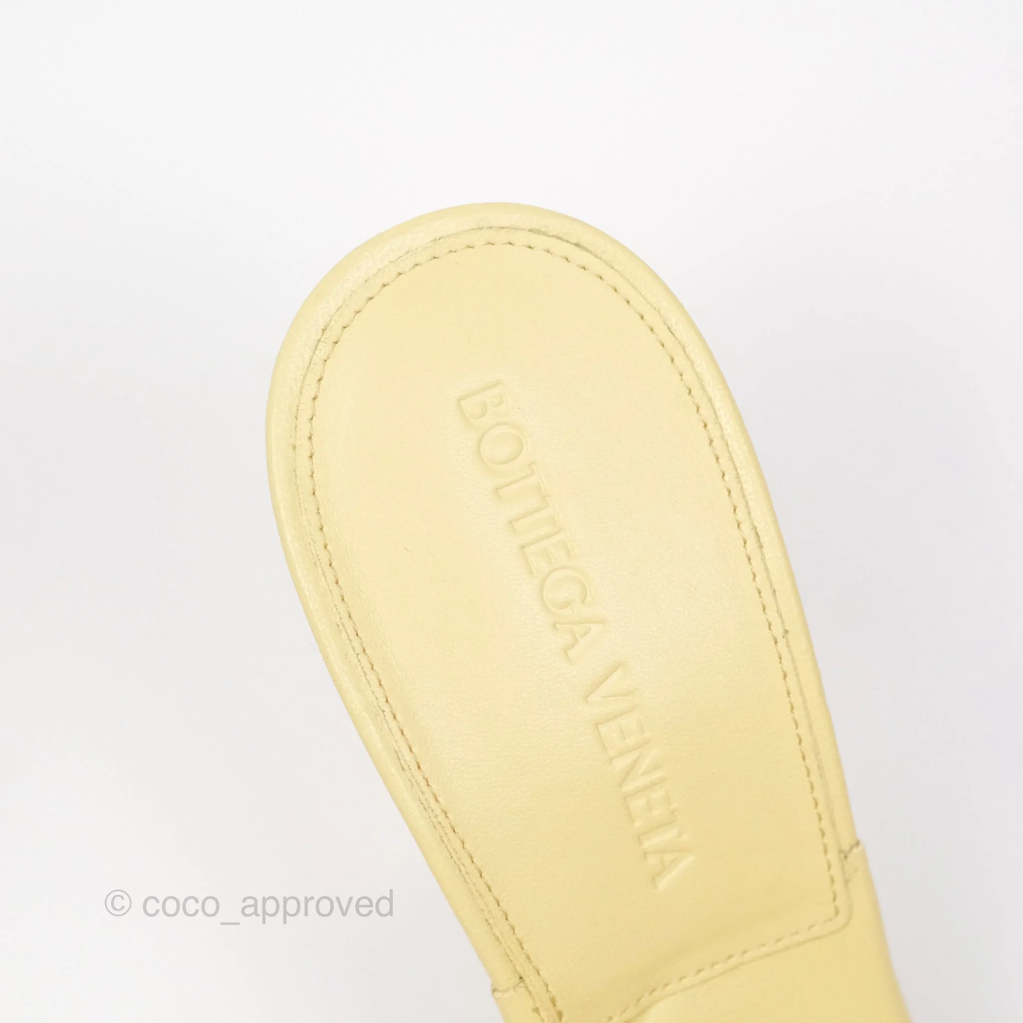 Bottega Veneta Lido Sandals Intrecciato Yellow Lambskin Size 35