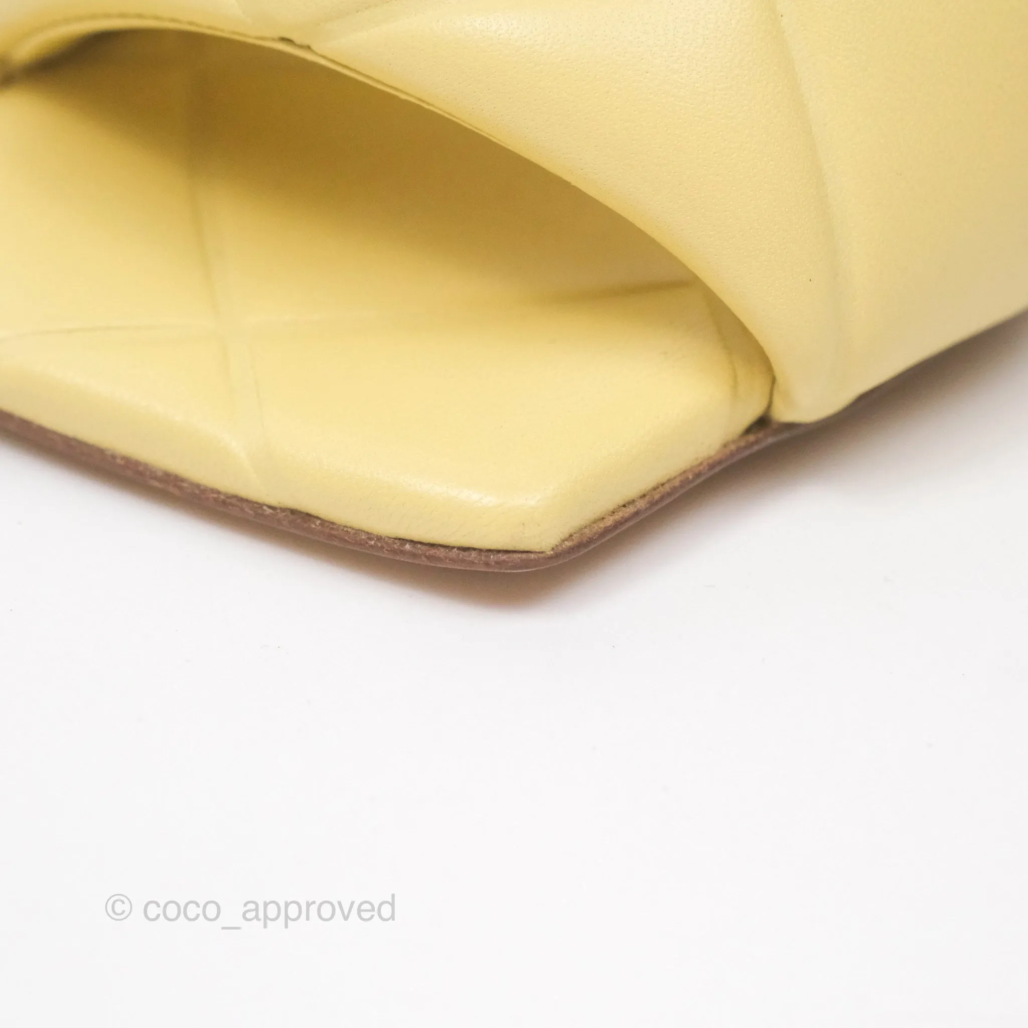 Bottega Veneta Lido Sandals Intrecciato Yellow Lambskin Size 35