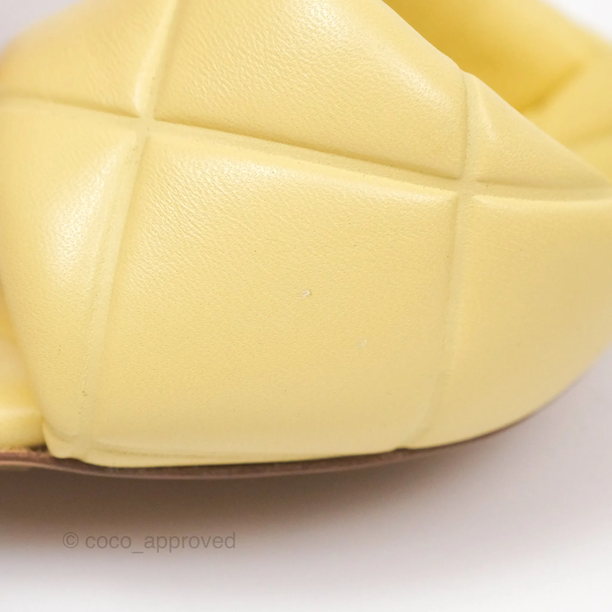 Bottega Veneta Lido Sandals Intrecciato Yellow Lambskin Size 35