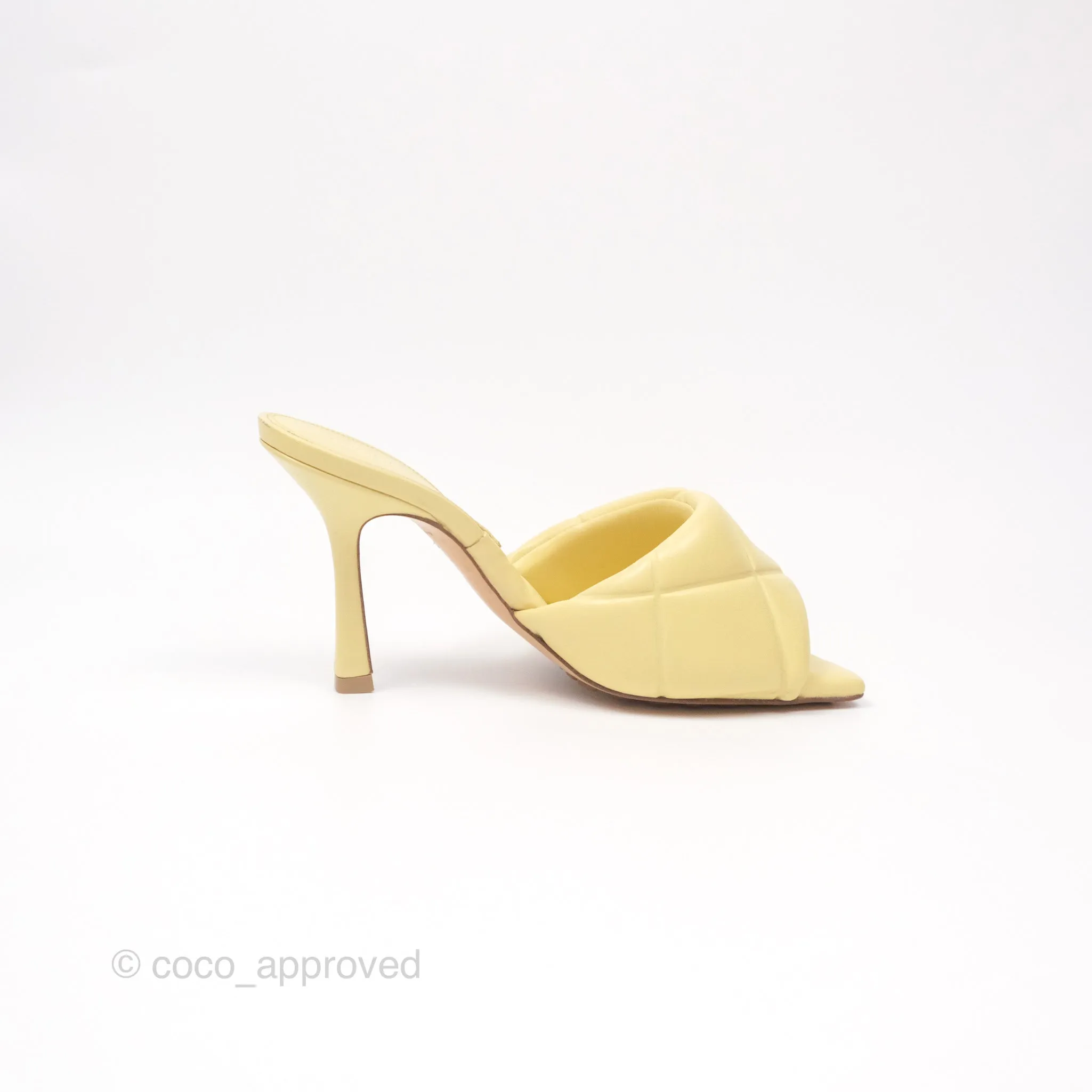 Bottega Veneta Lido Sandals Intrecciato Yellow Lambskin Size 35