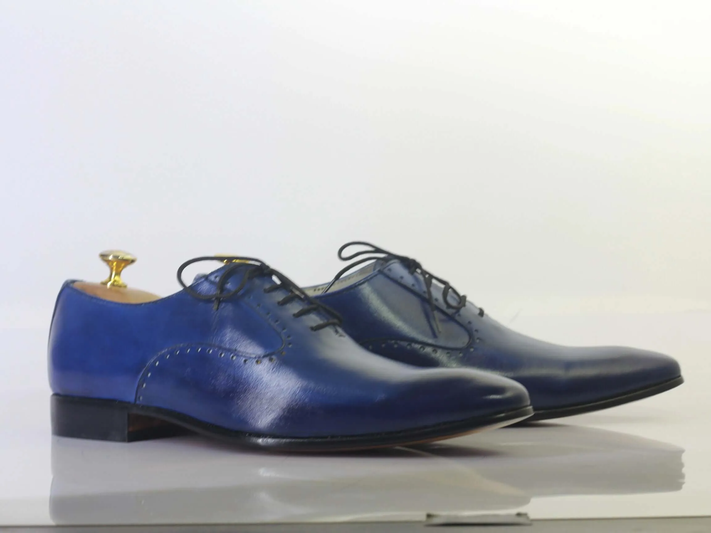 Handmade Men Blue Leather Pointed Toe Shoes, Men Dress Formal Designer Shoes