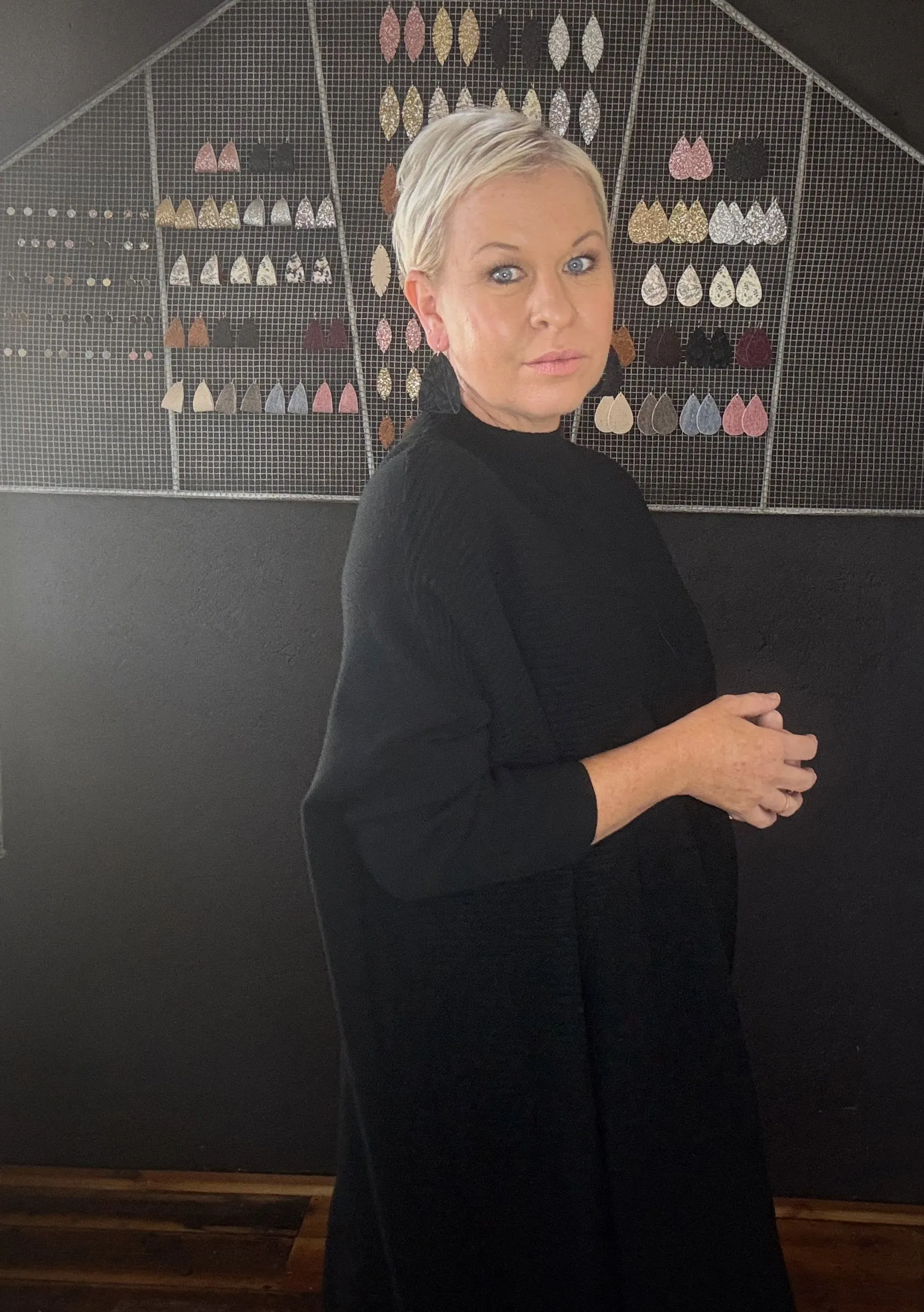 PALMER OVERSIZE KNIT - BLACK