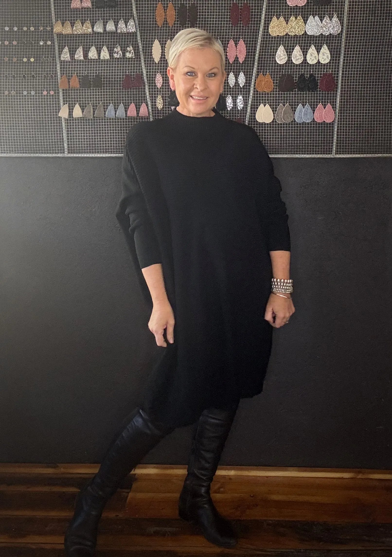 PALMER OVERSIZE KNIT - BLACK